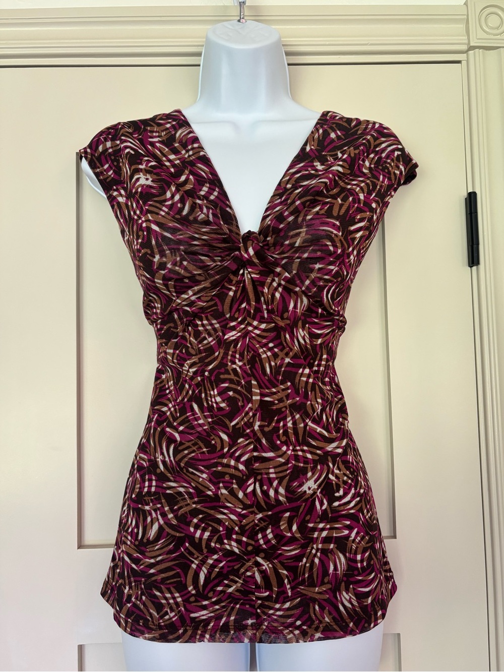 NY&Co Babydoll style fitted tie front sheer lined blouse size S office casual